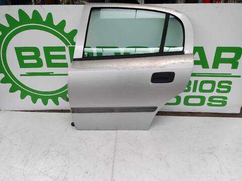 Puerta Trasera Izquierda Opel Astra 1.6 16V 101CV