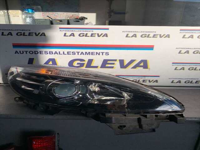 Faro Derecho Renault Scenic 1.6 DCI130CV/96KW