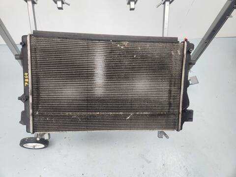Radiador Motor Audi A1 AMBITION 185CV 136KW