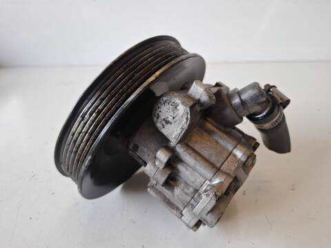 Foto 2ª: Bomba de Direccion Volkswagen Transporter FURGON 2.4 DIESEL T4 77CV