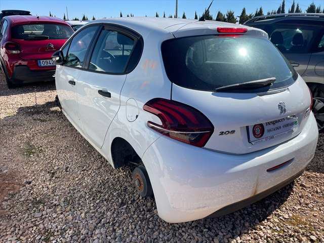 Foto 2ª: Piloto Trasero Izquierdo Peugeot 208 1.6 HDI 75cv [9HK] (2016)