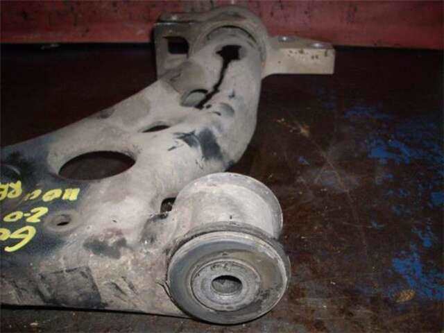 Foto 3ª: Brazo Suspension Delantero Derecho Volkswagen Golf 2.0 ADVANCE [2.0 LTR. - 81 KW TDI] [CBDC]