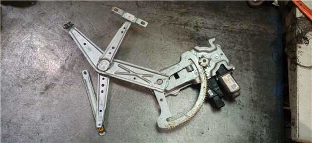 Foto 3ª: Elevalunas Eléctrico Delantero Derecho Opel Meriva 1.6 16V [Z 16 XE]