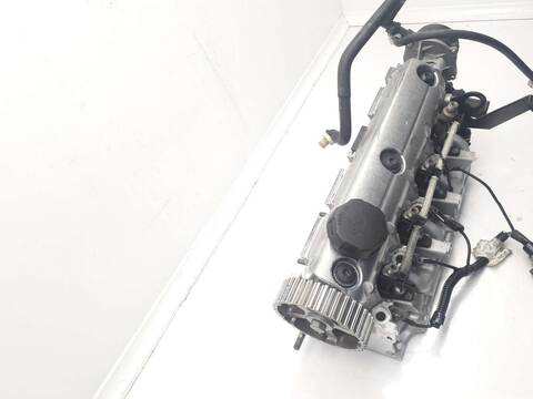 Foto 3ª: Culata Volvo V40 1.9 DIESEL 95CV 70KW FAMILIAR (2000)