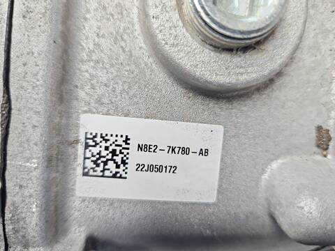 Foto 2ª: Caja Transfer Land Rover Defender D250 MHEV 4X4 249CV 183KW [DT306] (2022)