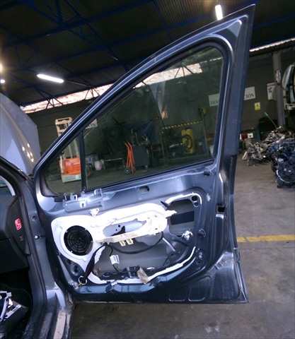 Foto 2ª: Puerta Delantera Derecha Peugeot 308 1.6 G 2007-2013 [5FS] (2010)