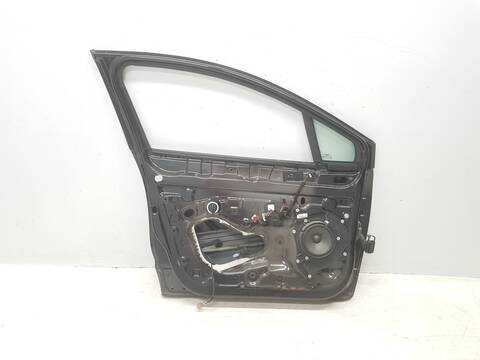 Foto 3ª: Puerta Delantera Izquierda Renault Clio SOCIETE (2016)