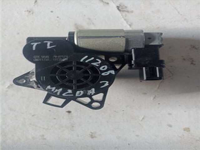 Elevalunas Eléctrico Trasero Izquierdo Mazda 3 1.6 DI TURBO