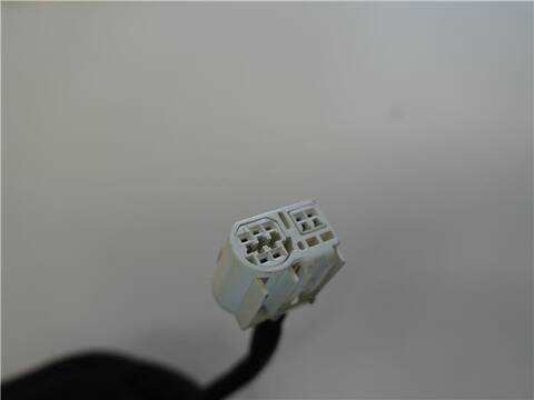 Foto 3ª: Retrovisor Derecho Toyota Yaris 1.5 NCP93) 109CV 80KW [1NZ-FE] (2014)