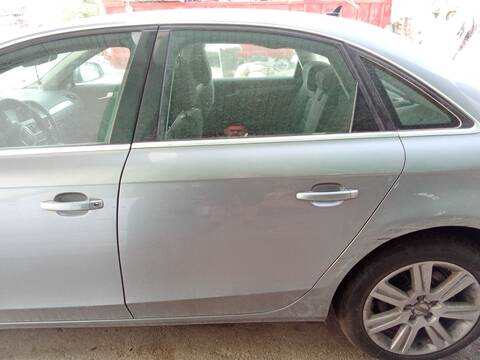 Puerta Trasera Izquierda Audi A4 2.7 TDI 190CV 140KW