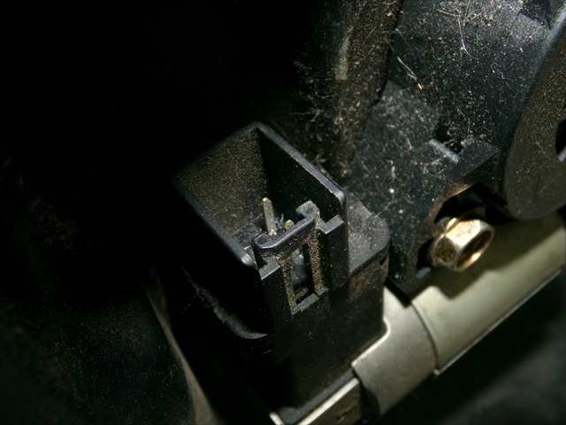 Foto 4ª: Elevalunas Eléctrico Delantero Derecho Mazda 6 2.0 D 2002-2008 [RF] (2003)