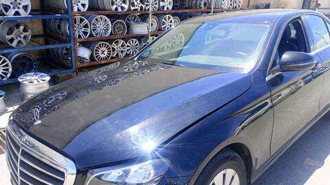 Foto 3ª: Capot Mercedes Clase E 180 E 200 D 213.013) 150CV 110KW [OM 654.920]