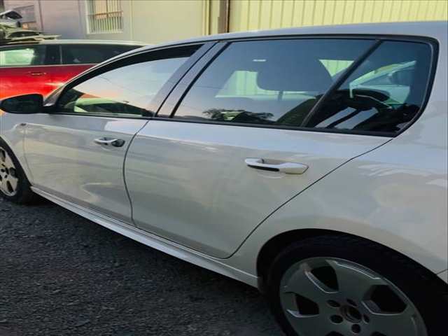 Foto 3ª: Puerta Trasera Izquierda Volkswagen Golf CAVD/ CNWA/CTHD/CTKA (2010)