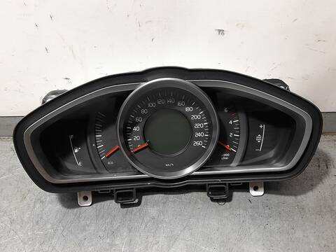 Cuadro de Instrumentos Volvo V40 MOMENTUM 114CV 84KW