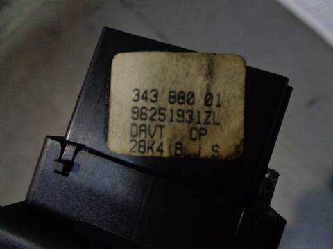 Foto 2ª: Mando Multifuncion Peugeot 406 SLDT BERLINA 90CV 66KW [D-DHX] (1999)