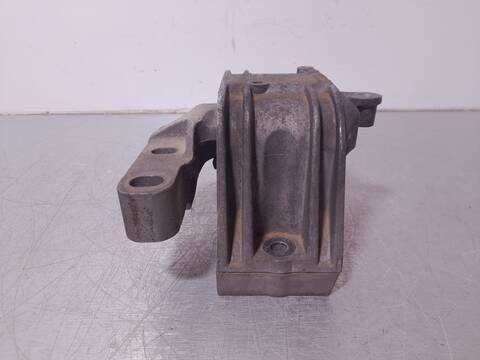 Foto 4ª: Soporte Motor Audi A3 1.9 TDI AMBIENTE 105CV 77KW [BLS] (2006)