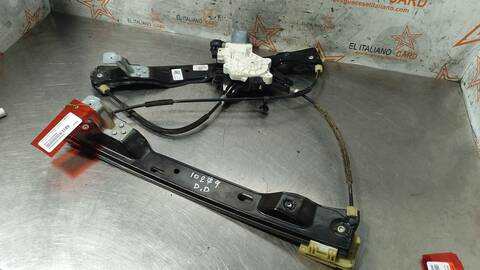 Foto 4ª: Elevalunas Eléctrico Delantero Derecho Ford Focus TITANIUM 125CV 92KW [M1DA] (2013)