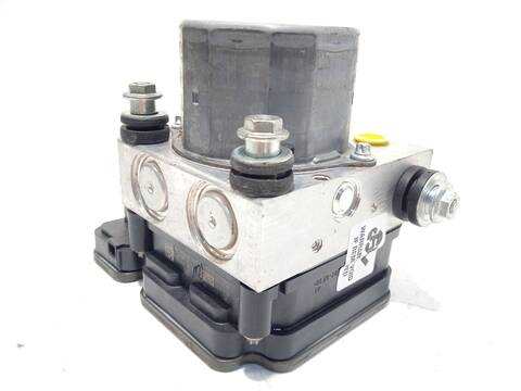 Foto 2ª: Abs Mercedes Clase G 230 GLA 200 CDI 156.908) 136CV 100KW [651930] (2016)