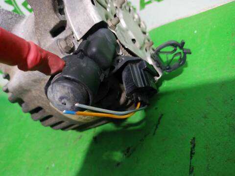 Foto 3ª: Alternador Ford Fiesta FUN 68CV (2001)