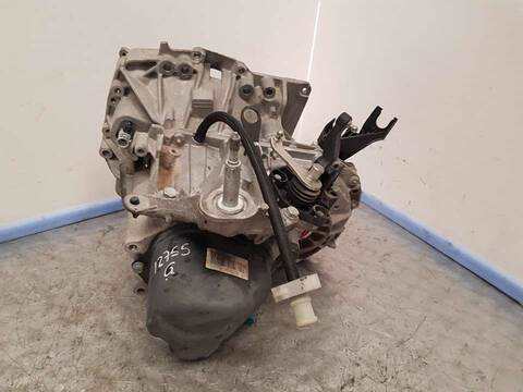 Foto 3ª: Caja Cambios Renault Clio EXPRESSION 73CV 54KW [D4FD740] (2014)