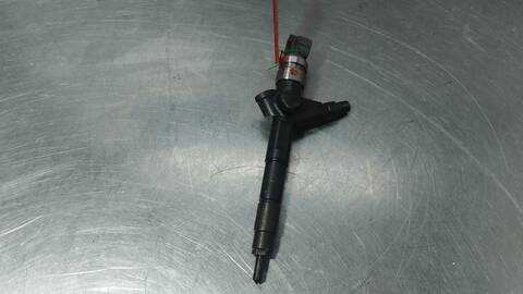 Foto 2ª: Inyectores Nissan Almera ACENTA PLUS 136CV 100KW [YD22DDTI] (2004)