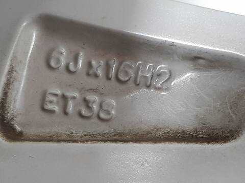 Foto 2ª: LLanta Aleacion Skoda Kamiq STYLE (2020)