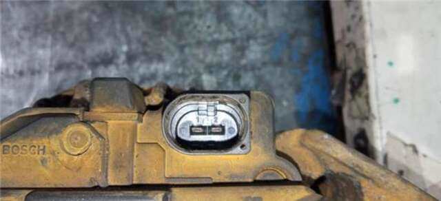 Foto 3ª: Alternador Iveco Daily 3.0 CABINA DOBLE 35 S... BATALLA.3750 [3.0 LTR. - 103 KW DIESEL CAT]