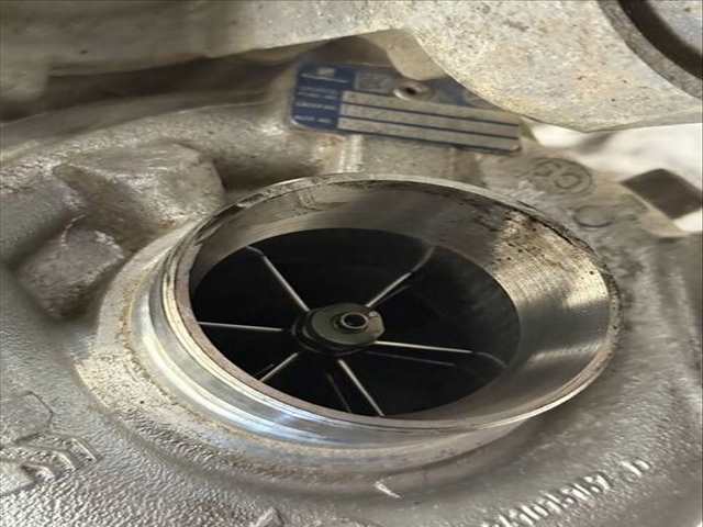 Foto 3ª: Turbocompresor Mercedes Clase C 220 2.1 CDI/D W204) 170CV [651.911] (2009)