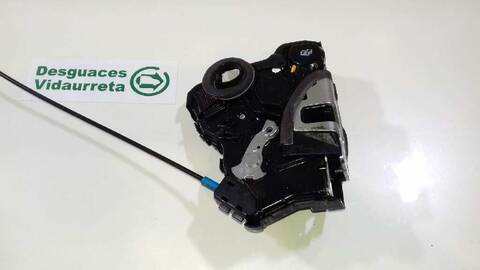 Cerradura Puerta Delantera Derecha Toyota Auris 1.8 16V HIBRIDO) 99CV 73KW