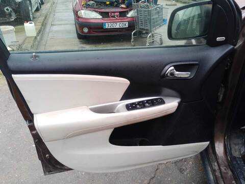 Foto 2ª: Tapizados Cartoneras Fiat Freemont URBAN 170CV 125KW [939B5000] (2013)