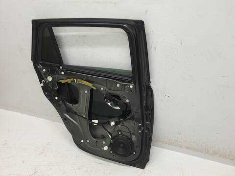 Foto 3ª: Puerta Trasera Izquierda Mazda 6 STYLE