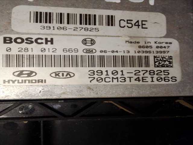 Foto 2ª: Centralita Motor ECU Hyundai Santa Fe 2.2 CRDI GLS 4X4 (2005)