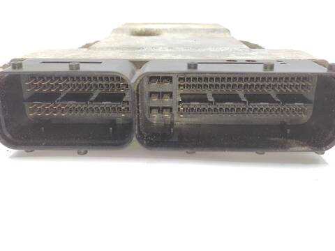 Foto 3ª: Centralita Motor ECU Volkswagen Passat 2.0 BLUETDI 143CV 105KW [BKP] (2007)