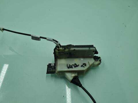 Cerradura Puerta Trasera Derecha Peugeot 208 68CV