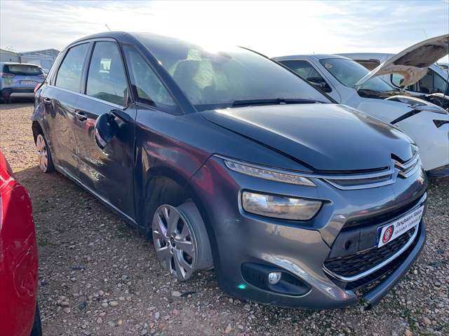Foto 3ª: Kit Repuestos Delanteros Citroen C4 1.6 HDI 115cv [9H05] (2014)
