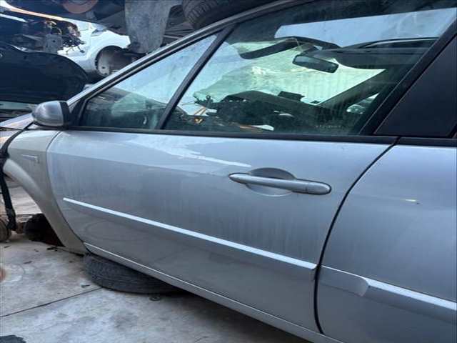 Foto 2ª: Puerta Delantera Izquierda Renault Scenic K9KP732 JM) (2009)