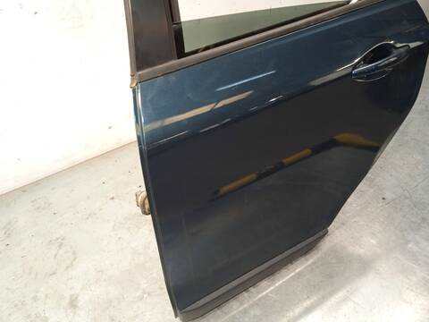 Foto 3ª: Puerta Trasera Izquierda Peugeot 2008 1.2 PURETECH 82 82CV 61KW [HMR (EB2FA)] (2019)