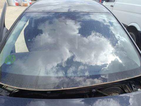 Luna parabrisas Toyota Avensis EXECUTIVE 143CV 105KW
