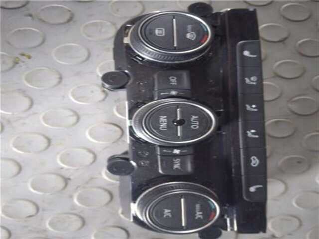 Mando Climatizador Volkswagen Golf 2.0 ADVANCE BLUEMOTION TECH. [2.0 LTR. - 110 KW TDI]