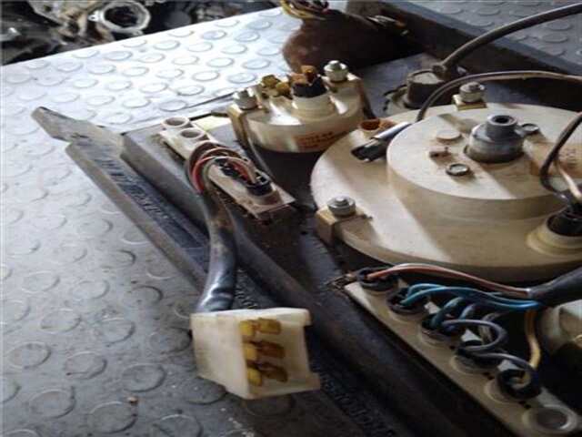 Foto 3ª: Cuadro de Instrumentos Mercedes 100 D (631.332. 631.342) [OM 616.963]