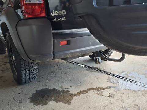 Foto 2ª: Paragolpes Trasero Jeep Cherokee 2.5 CRD BASICO 143CV 105KW [09C] (2003)