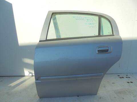 Puerta Trasera Izquierda Opel Astra CLUB BERLINA 80CV 59KW