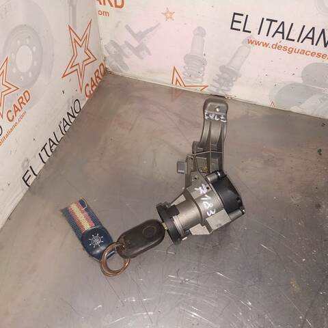 Foto 2ª: Antirrobo Alfa Romeo Giulietta DISTINCTIVE 105CV 77KW [940A3000] (2011)