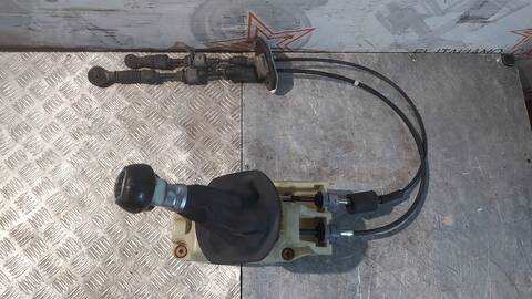 Foto 2ª: Palanca de Cambio Kia Sportage EMOTION 4X2 116CV 85KW [D4FD] (2013)