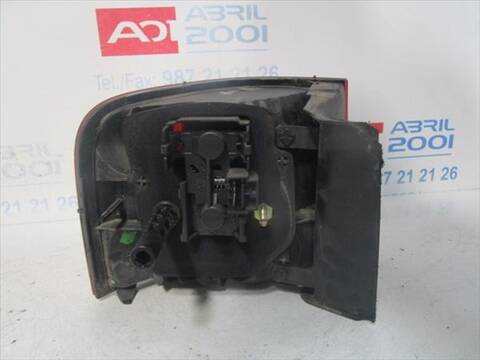 Foto 2ª: Piloto Trasero Derecho Fiat Stilo 1.9 D MULTIJET 120CV 88KW [192 A8.000] (2006)