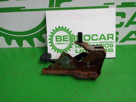 Foto 3ª: Pedal Freno Nissan Micra 1.2 CAT 80CV [CR12DE] (2002)