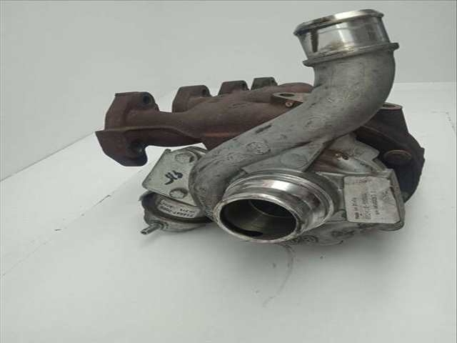 Foto 3ª: Turbocompresor Ford Focus TREND BERLINA 116CV 85KW [F9DA] (2003)