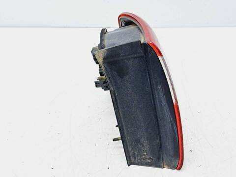 Foto 4ª: Piloto Trasero Derecho Seat Toledo SELECT 110CV 81KW [ASV] (2002)