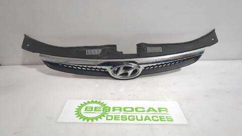 Foto 3ª: Rejilla Delantera Hyundai i30 1.6 CRDI 90CV [D4FB] (2007)