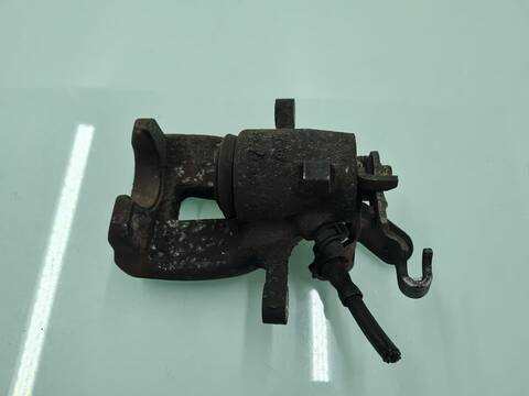 Foto 3ª: Pedal Embrague Volkswagen Golf GT SPORT BERLINA 170CV 125KW [BLG] (2006)
